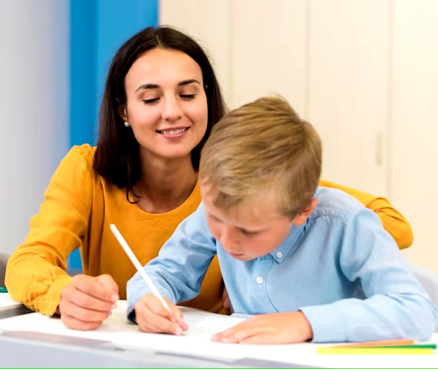 Best female tutor in yas island Abu Dhabi