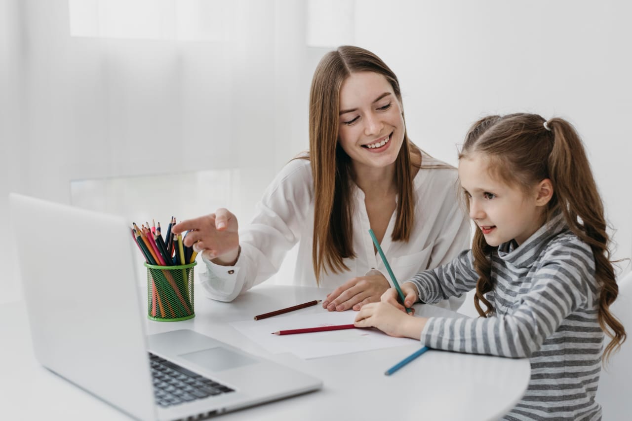 Cambridge Home Tutors offers trusted home tutors in Jumeirah Beach Residence Dubai with customized lessons, online learning, skilled educators, and excellent student progress.